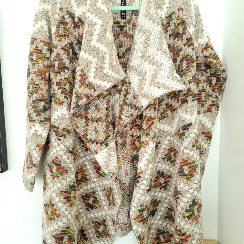 Design Lab Aztec pattern sweater - Picture 11 of 12